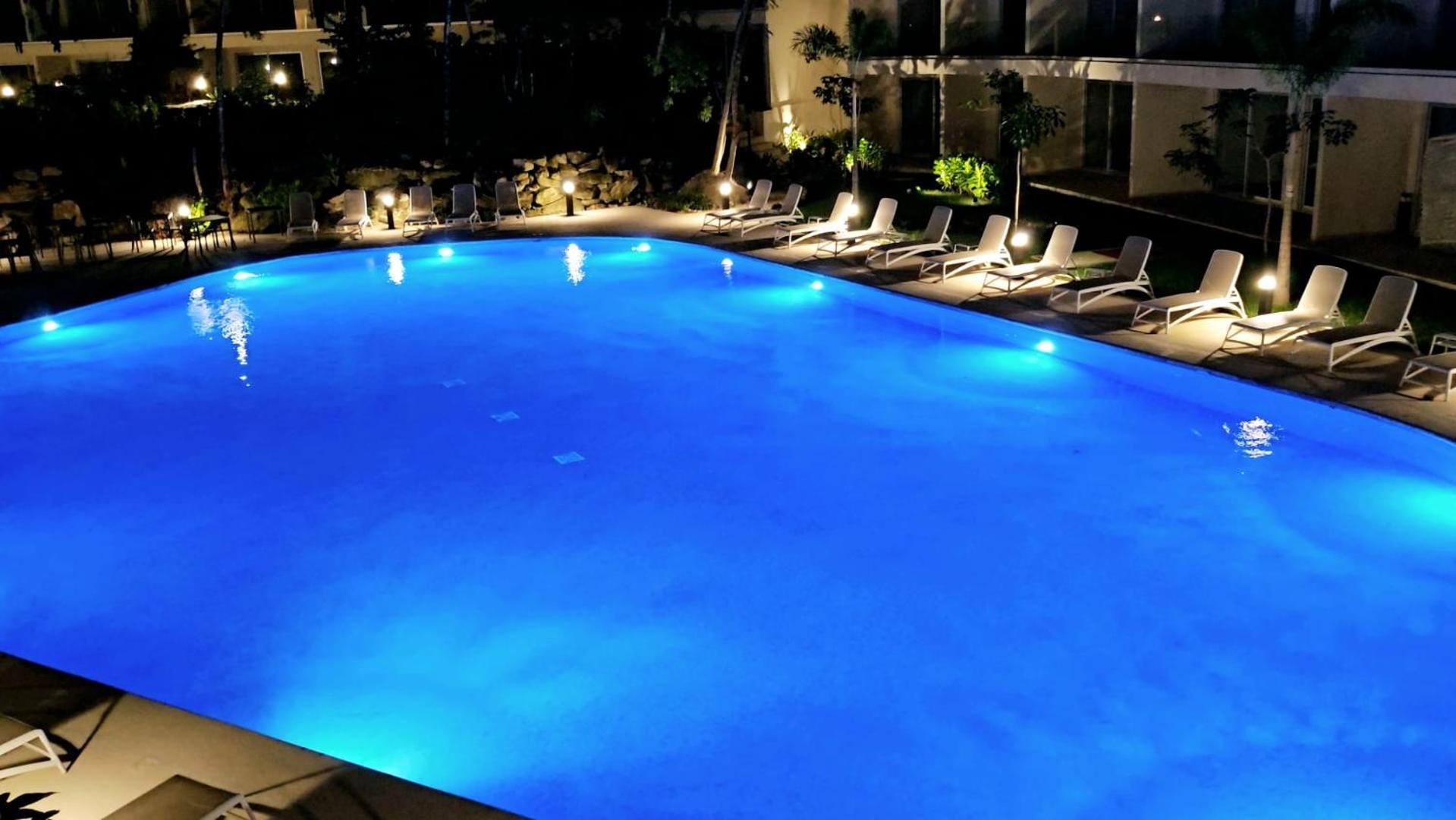 Apartamento Modern Playacar With Poolside Views & Nature Playa del Carmen